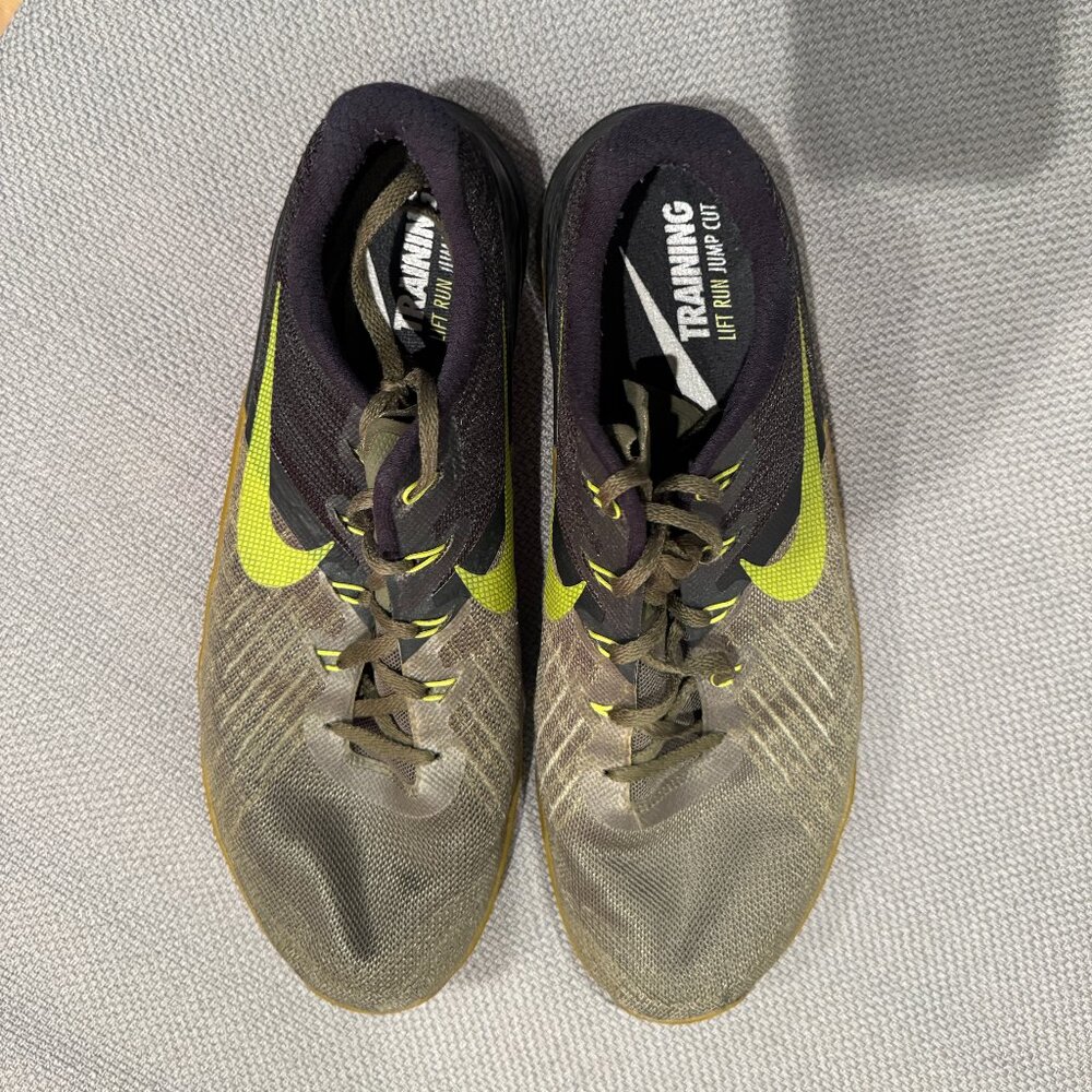 Men's Size 11 Black/Olive/Tan - Metcon 3 Training Shoes